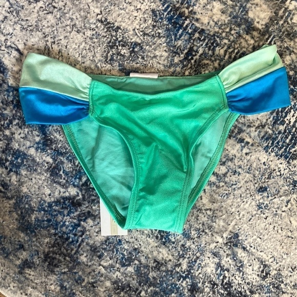Swim bottoms size xs - Picture 1 of 3